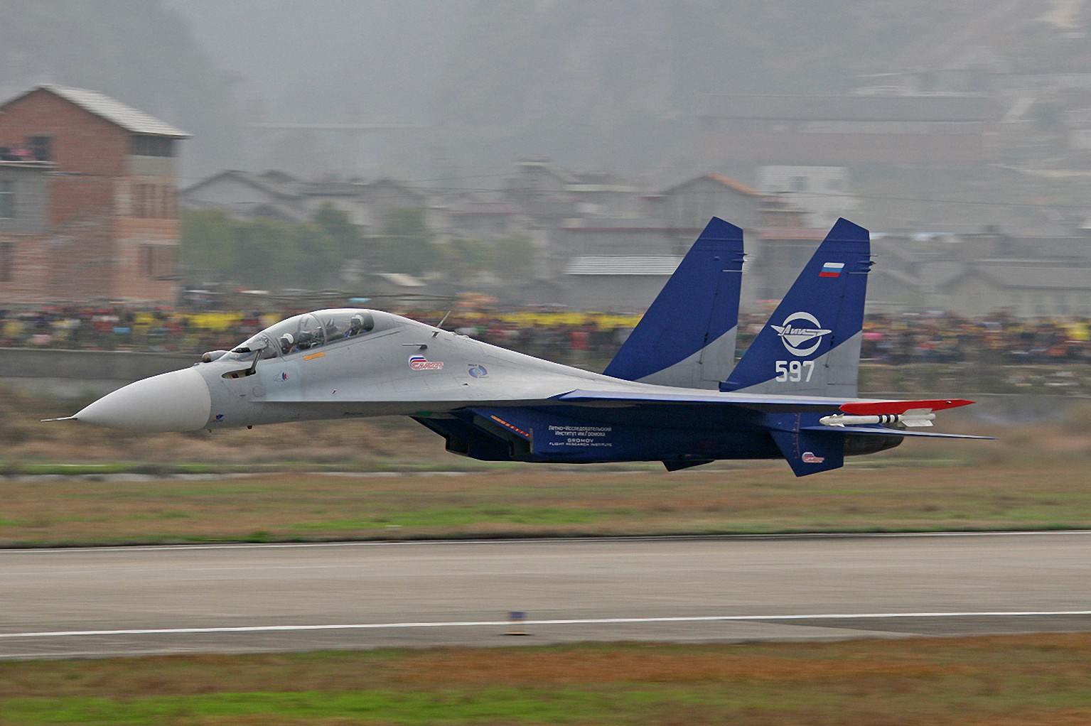 Многоцелевой истребитель Су-30. - Российская авиация